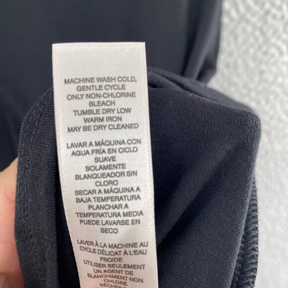 Chicos Top Womens 3 US Extra Large Black Refined Knit Stretch Cap Sleeve Casual - Picture 7 of 10